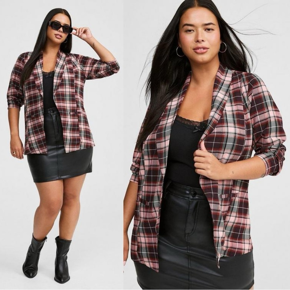 NWT Torrid Studio Women’s Parker Studio Crepe Blazer in It Girl Plaid Multi 1X